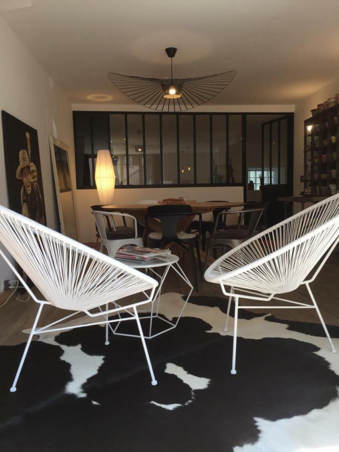 Bed and Breakfast Maison Rouge Cacahuete Nernier Экстерьер фото